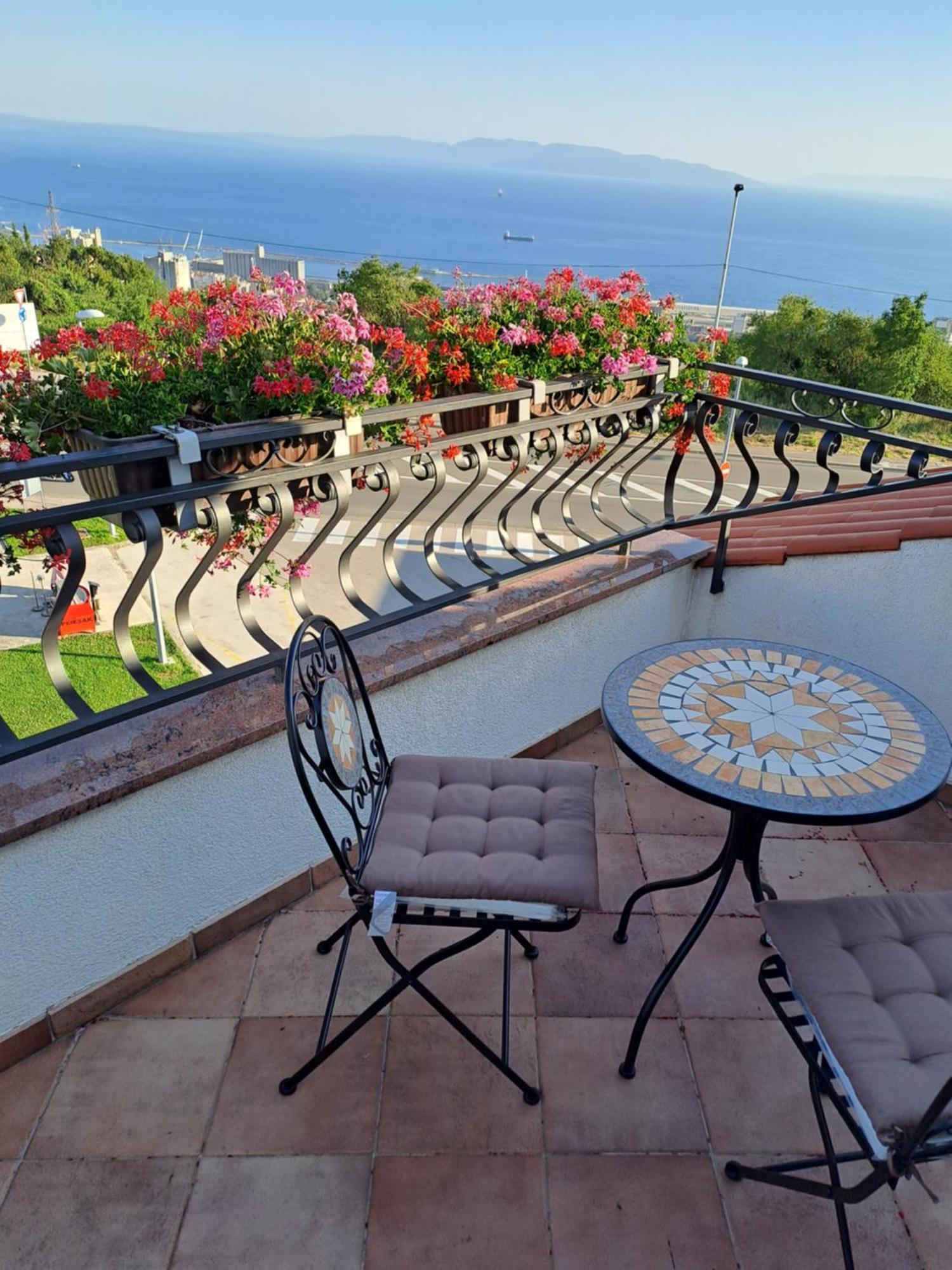 Eko Eko Apartment Rijeka Bagian luar foto